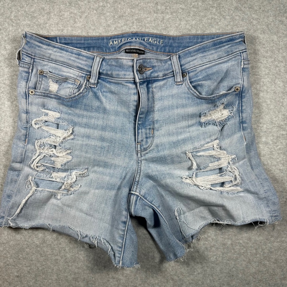 American Eagle Next Level Stretch Distressed Denim Shorts Light Wash Womens 14